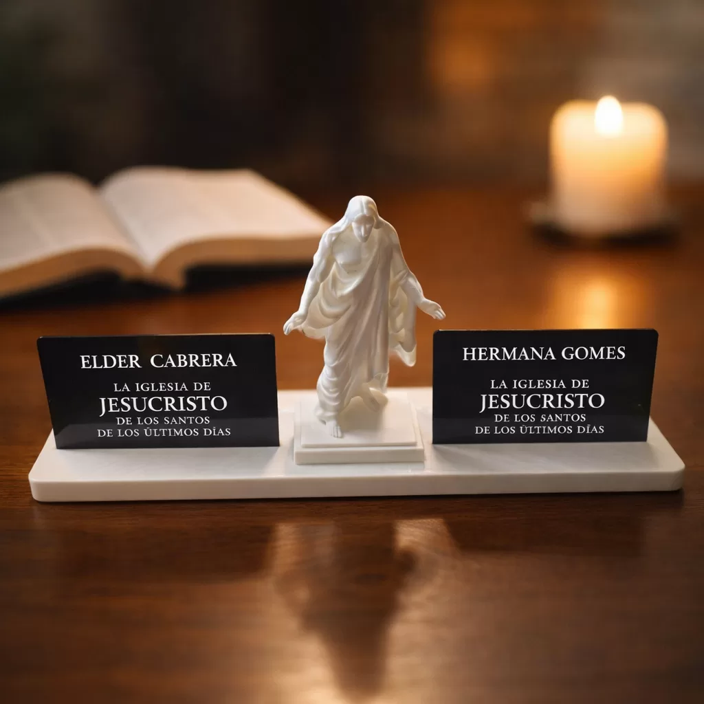 Soporte para Placas Misionales con Figura de Cristo | Ideal para Parejas - Personalizable