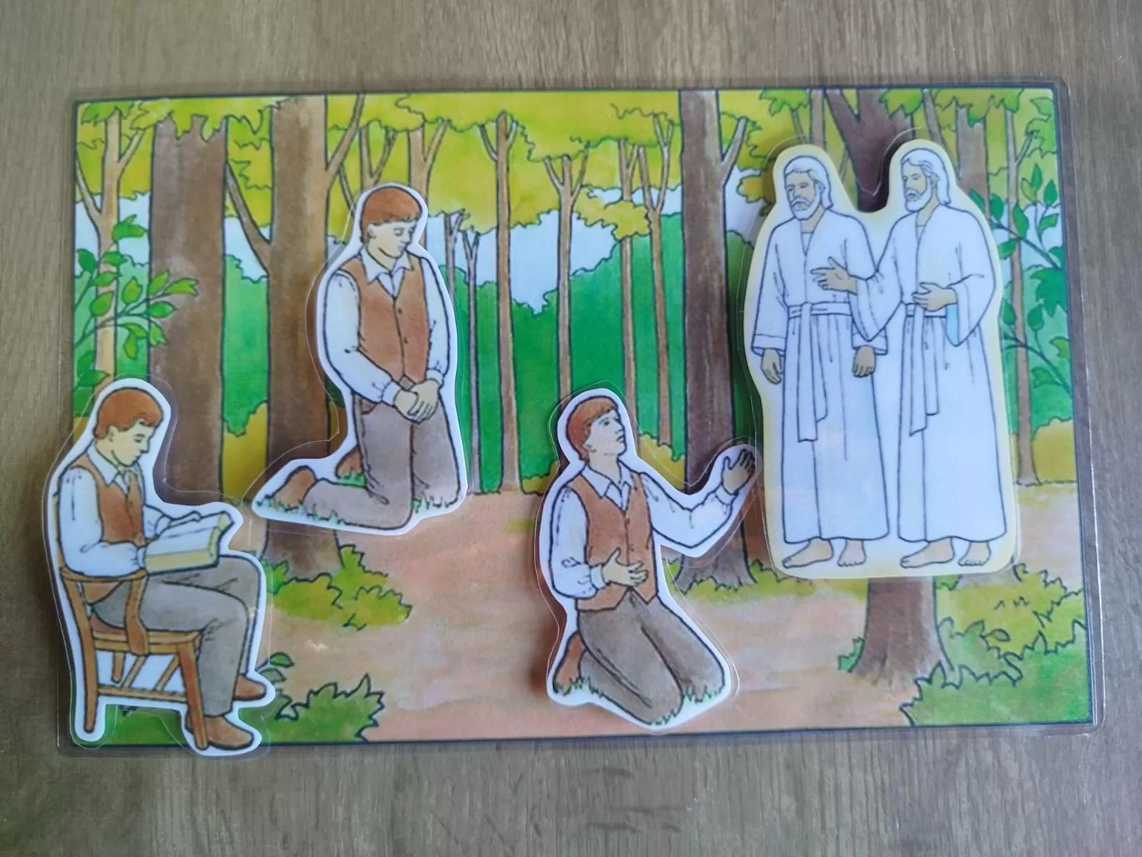 Escenario de la Primera Visión con Velcro | Juego Didáctico Plastificado para Niños